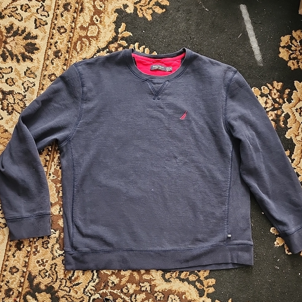 ⛵️Nautica Blue Crewneck Sweater with Ribbed Cuffs; XL, Navy